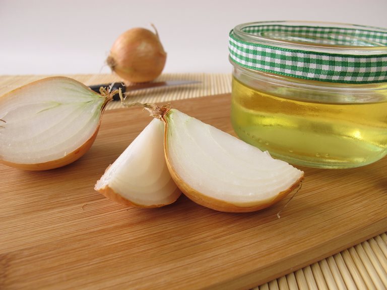 Onion Juice Increases Healthy Hair Growth