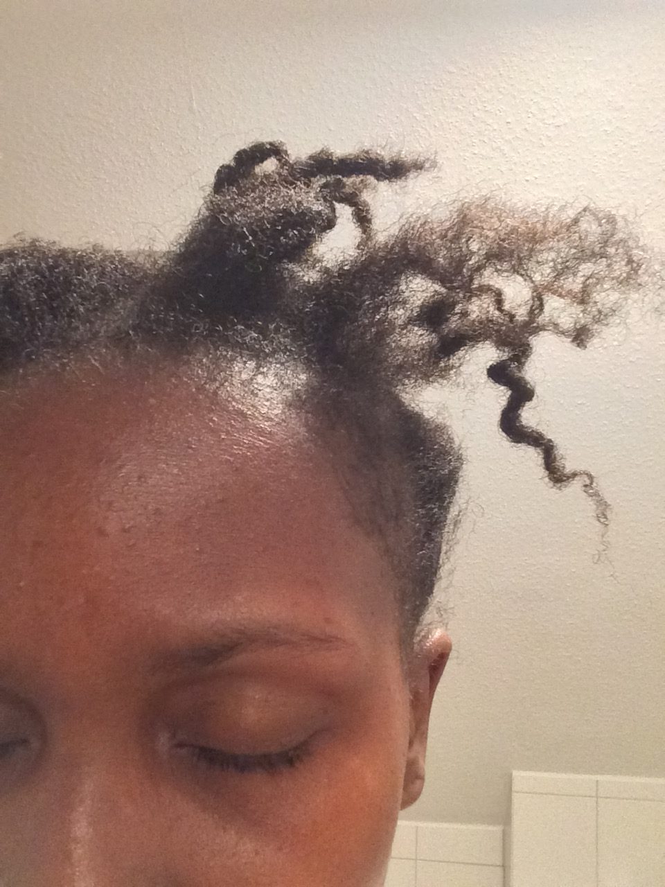 How To Use Onion Juice For Hair Growth Incl 9 Easy DIY Recipes