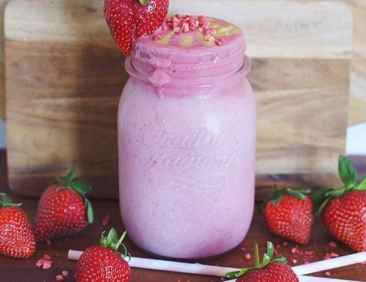 Strawberry Peanutbutter Smoothie